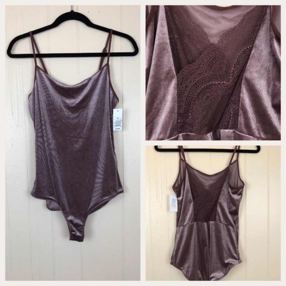 NWT Gilligan & O’Malley Sleepwear Bodysuit